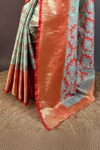 Floral zari silk blend designer kanjeevaram saree