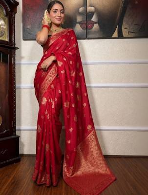 Woven design zari silk blend kanjeevaram saree 1