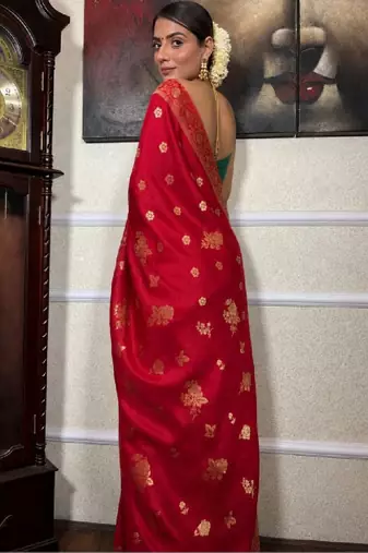 Woven design zari silk blend kanjeevaram saree