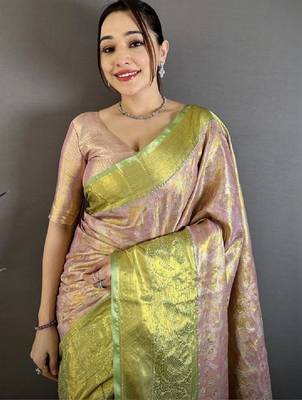 Paisley zari silk blend handloom kanjeevaram saree 1