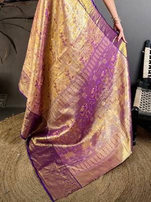 Woven design zari silk blend kanjeevaram saree 4