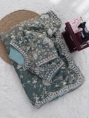 Grey Designer Saree Fendy Silk with Beds Elegance 3