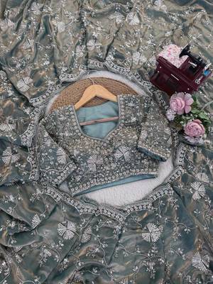 Grey Designer Saree Fendy Silk with Beds Elegance 4