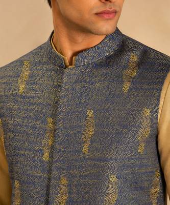 Blue and yellow linen jacket 4