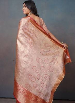 Woven design zari art silk banarasi saree 4