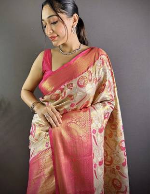 Woven design zari silk blend handloom kanjeevaram saree 1