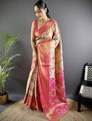 Woven design zari silk blend handloom kanjeevaram saree 2
