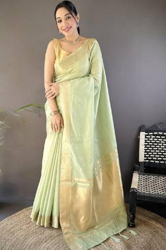 Woven design kanjeevaram sarees with unstitched blouse piece
