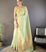 Woven design kanjeevaram sarees with unstitched blouse piece