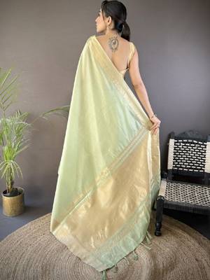 Woven design kanjeevaram sarees with unstitched blouse piece 4