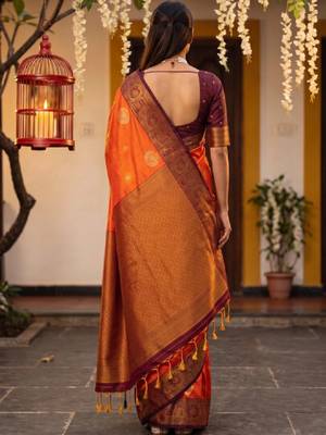 Woven design zari art silk kanjeevaram saree with blouse 3