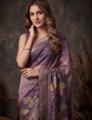 Floral silk blend designer kanjeevaram saree 2