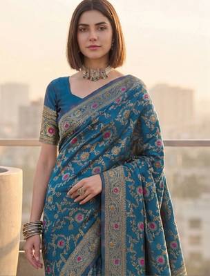 Woven design zari silk blend designer kanjeevaram saree 4