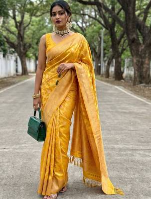 Ethnic motifs zari art silk handloom kanjeevaram saree 1