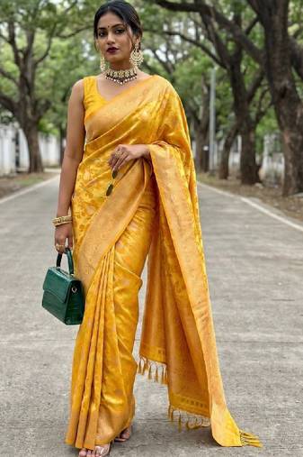 Ethnic motifs zari art silk handloom kanjeevaram saree
