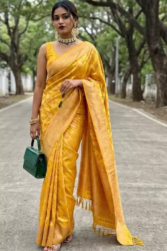Ethnic motifs zari art silk handloom kanjeevaram saree