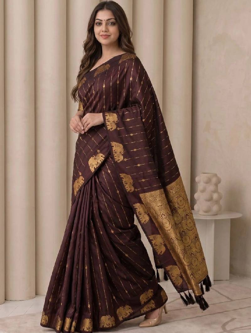 Ethnic motifs zari silk blend heavy work kanjeevaram saree