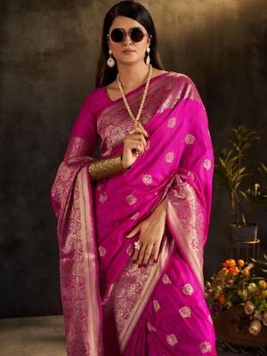 Woven design zari silk blend designer kanjeevaram saree 4