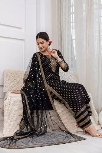 Black floral printed viscose rayon kurta set for women