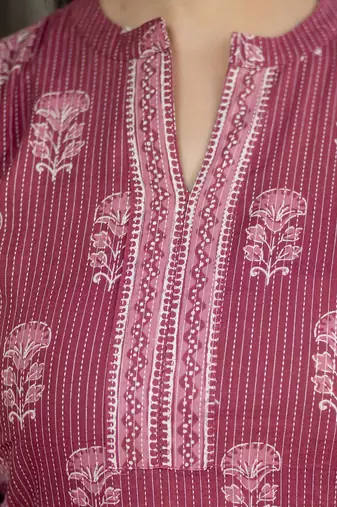 Mauve floral printed pure cotton kurta set for women