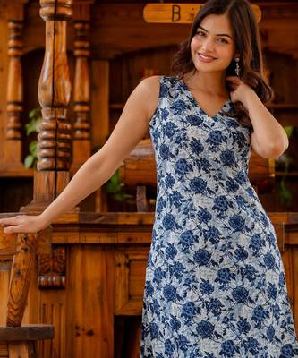 Blue floral printed pure cotton kurta set for women 4