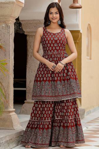 Maroon floral printed cotton kurta set for women