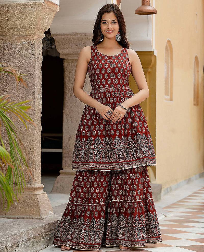 Maroon floral printed pure cotton kurta set for women