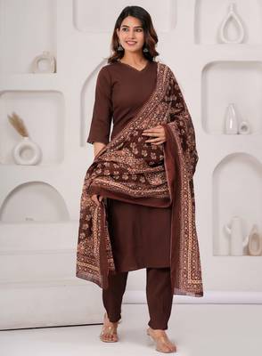 Brown solid polyester kurta set for women 2
