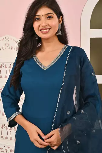 Teal blue solid viscose rayon kurta set for women