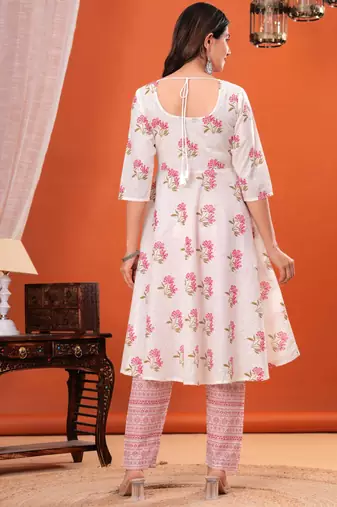 White floral printed cotton kurta set for women