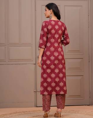 Maroon floral printed pure cotton kurta set for women 2