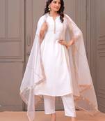 White solid pure cotton kurta set for women