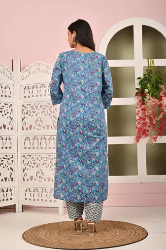 Blue floral printed cotton kurta set for women