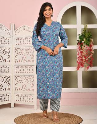 Blue floral printed pure cotton kurta set for women 3