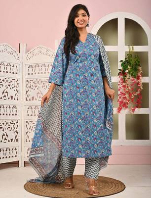 Blue floral printed pure cotton kurta set for women 5