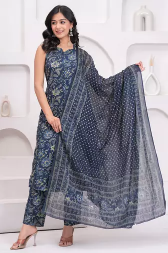 Blue floral printed cotton kurta set for women