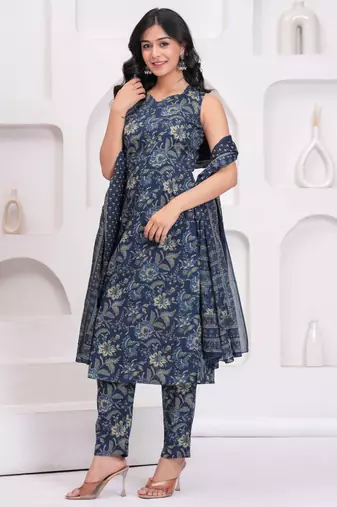 Blue floral printed cotton kurta set for women