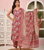 Mauve floral printed pure cotton kurta set for women