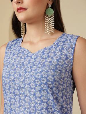 Blue floral printed pure cotton kurta set for women 4