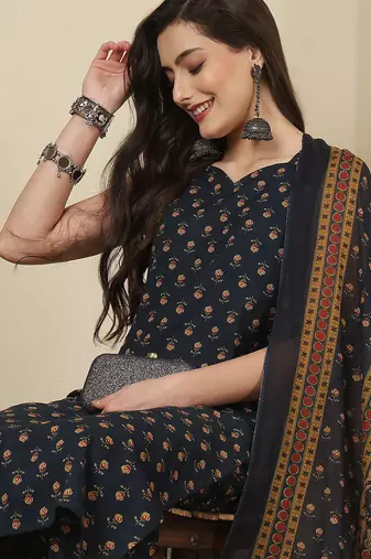 Blue floral printed pure cotton kurta set for women