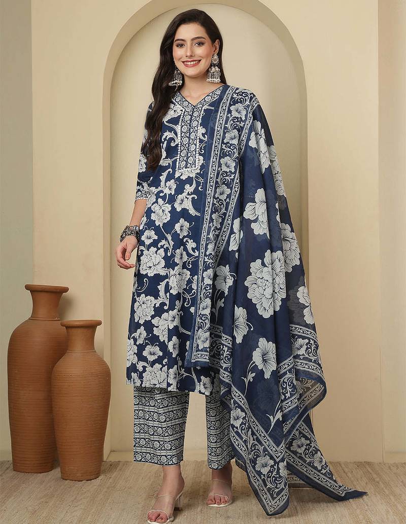 Blue floral printed pure cotton kurta set for women