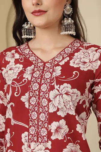 Maroon floral printed pure cotton kurta set for women