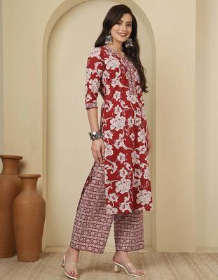 Maroon floral printed pure cotton kurta set for women 5