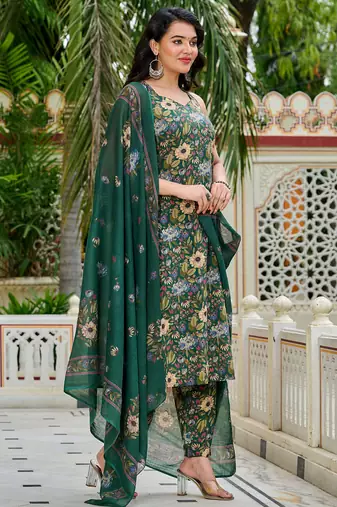 Green floral printed cotton kurta set for women