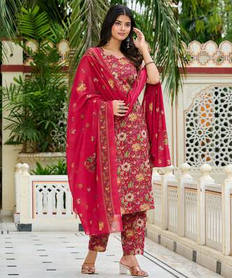 Pink floral printed pure cotton kurta set for women 3