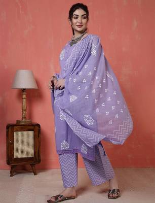 Purple floral printed pure cotton kurta set for women 5