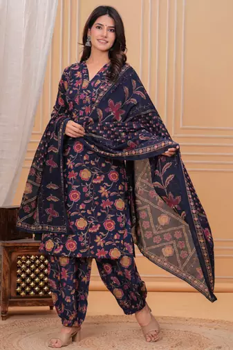 Blue floral printed cotton kurta set for women