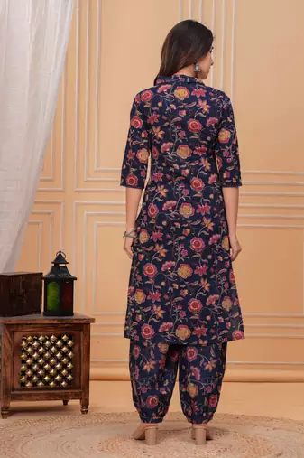 Blue floral printed cotton kurta set for women