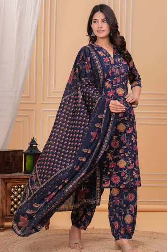 Blue floral printed cotton kurta set for women