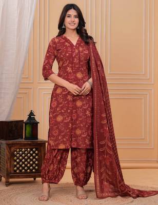 Maroon floral printed pure cotton kurta set for women 4